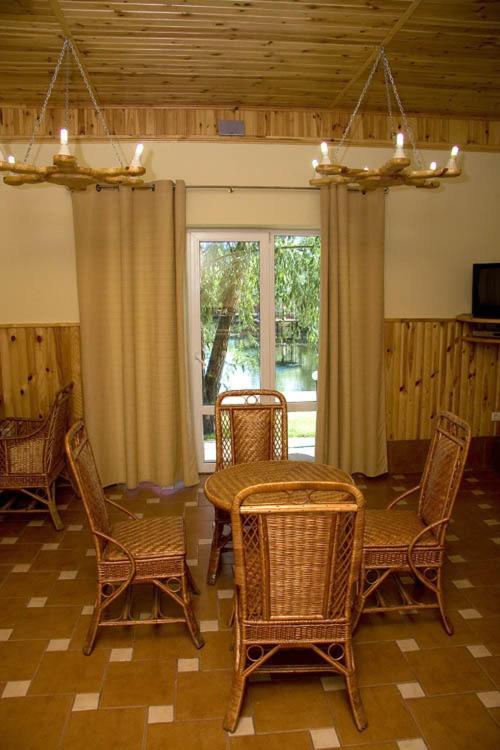 Marco Polo Hotel Ulʼyanovka Екстериор снимка