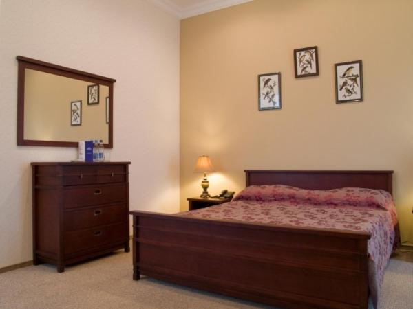 Marco Polo Hotel Ulʼyanovka Екстериор снимка