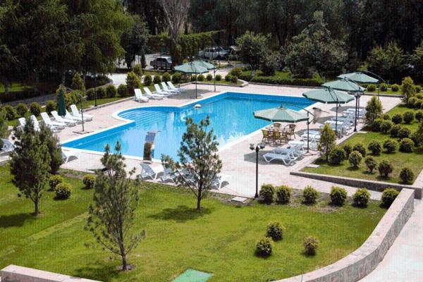 Marco Polo Hotel Ulʼyanovka Екстериор снимка