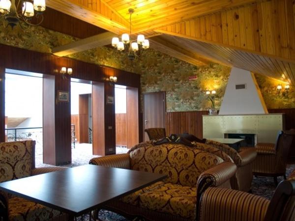Marco Polo Hotel Ulʼyanovka Екстериор снимка
