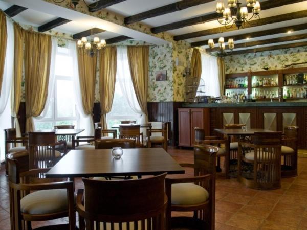 Marco Polo Hotel Ulʼyanovka Екстериор снимка